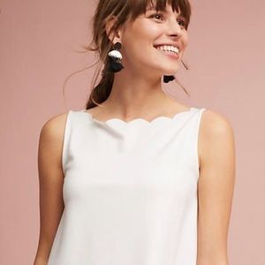 Anthropologie petite scallop neck top